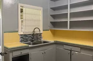 4 Childers Dr, Orange, TX 77630 - Photo 5