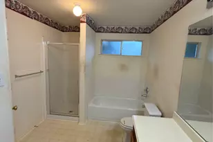 8711 April Arbor Ct, Houston, TX 77031 - Photo 13