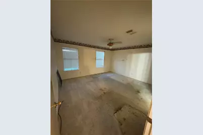 8711 April Arbor Court, Houston, TX 77031 - Photo 11