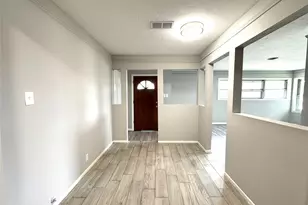 7905 Turquoise Ln, Houston, TX 77055 - Photo 3