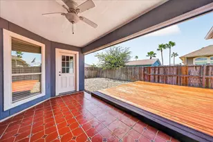 15217 Main Royal Dr, Corpus Christi, TX 78418 - Photo 35