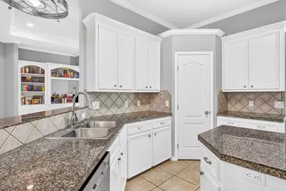 15217 Main Royal Drive, Corpus Christi, TX 78418 - Photo 15