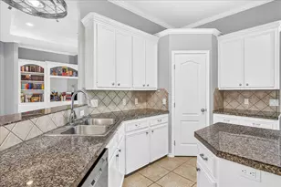 15217 Main Royal Dr, Corpus Christi, TX 78418 - Photo 15