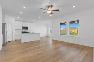 9115 Serene Haven, Rosharon, TX 77583 - Photo 9