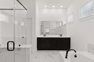 544 Red Cascade Trl, Willis, TX 77318 - Photo 17