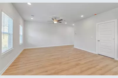 20 Courageous Side Way, Magnolia, TX 77354 - Photo 13