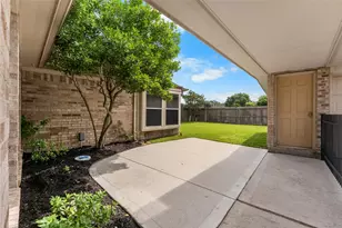 18634 Summercliff Ln, Tomball, TX 77377 - Photo 39