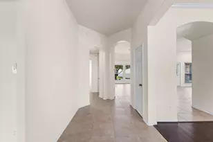 18634 Summercliff Ln, Tomball, TX 77377 - Photo 3