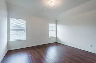 14942 Hidalgo Valley Ln, Houston, TX 77090 - Photo 11