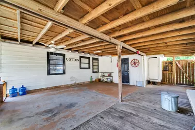 504 N Circle Drive, Baytown, TX 77520 - Photo 37
