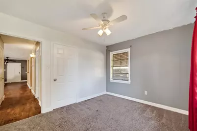 504 N Circle Drive, Baytown, TX 77520 - Photo 33