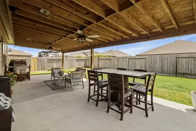 411 Walnut Branch Drive, Baytown, TX 77523 - Photo 23