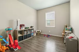 411 Walnut Branch Dr, Baytown, TX 77523 - Photo 17