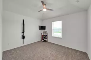 319 Chateau Bay Ln, Crosby, TX 77532 - Photo 21