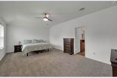 319 Chateau Bay Lane, Crosby, TX 77532 - Photo 13