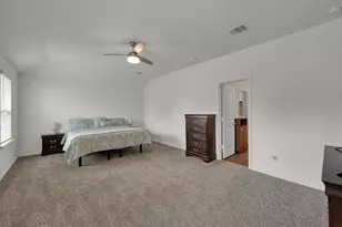 319 Chateau Bay Ln, Crosby, TX 77532 - Photo 13
