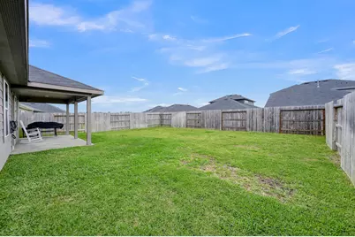 319 Chateau Bay Lane, Crosby, TX 77532 - Photo 25