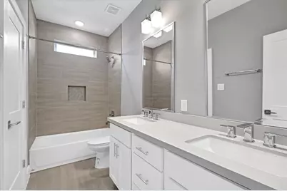 4507 Whitney Park Way, Houston, TX 77022 - Photo 13