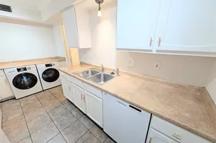355 N Post Oak Ln, Houston, TX 77024 - Photo 9