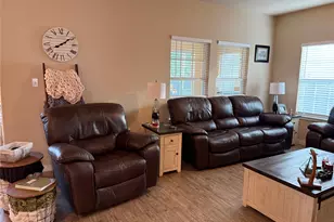 620 W Sheldon Ave, Thrall, TX 76578 - Photo 29