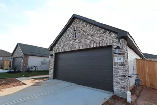 253 Hazy Pnes Ln, Willis, TX 77378 - Photo 9