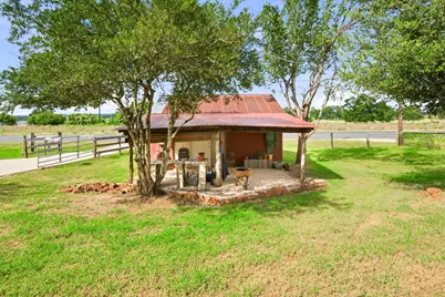 564 Highway 71 W, Smithville, TX 78957 - Photo 35