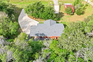 564 Hwy 71 W, Smithville, TX 78957 - Photo 41