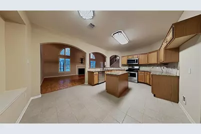 2114 Winding Hollow Drive, Katy, TX 77450 - Photo 5