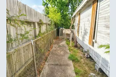 2934 Morris Street, Corpus Christi, TX 78405 - Photo 7