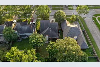 14611 Oak Chase Drive, Houston, TX 77062 - Photo 33