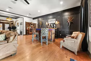 514 Sandy Oaks Dr, Huntsville, TX 77340 - Photo 9