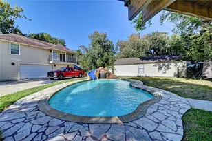 2012 Forest Hill Blvd, Houston, TX 77023 - Photo 37