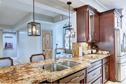 2012 Forest Hill Boulevard, Houston, TX 77023 - Photo 15