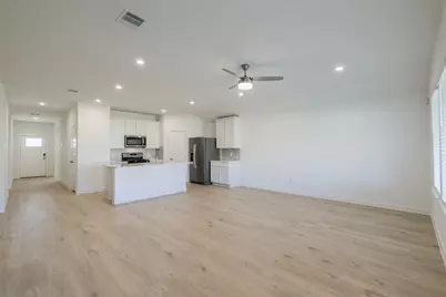31718 Hallington Hill Lane, Fulshear, TX 77441 - Photo 11