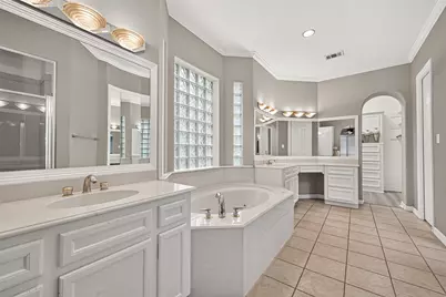 63 Harbor View Drive, Sugar Land, TX 77479 - Photo 31