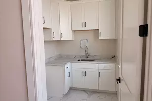 5821 Winsome Ln, Houston, TX 77057 - Photo 9