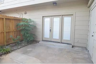 14715 Barryknoll Lane #127, Houston, TX 77079 - Photo 13