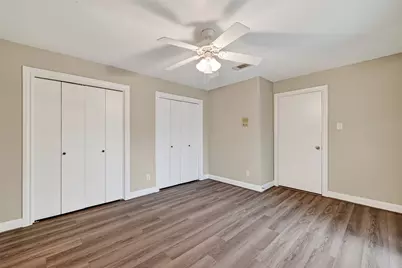 13106 Ivyside Drive, Houston, TX 77077 - Photo 27