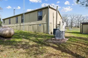 4 Ripple Creek Dr, Huntsville, TX 77320 - Photo 23