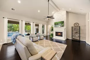 8992 Windjammer Ln, Montgomery, TX 77316 - Photo 9