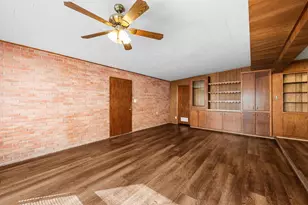 209 3rd Ave, Columbus, TX 78934 - Photo 13