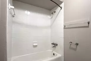 1518 Wirt Rd, Houston, TX 77055 - Photo 11
