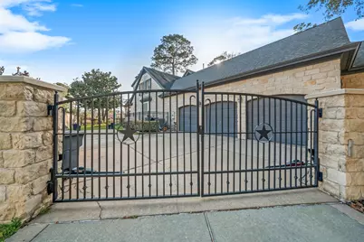 42 Forest Green Trail, Kingwood, TX 77339 - Photo 33
