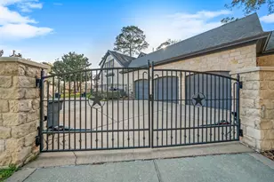 42 Forest Green Trail, Kingwood, TX 77339 - Photo 33