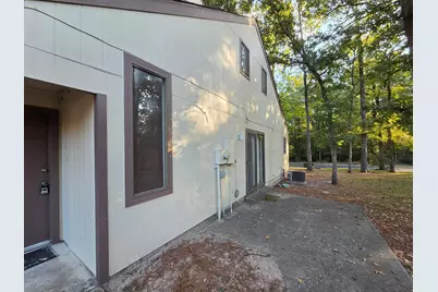 24605 Pools Creek Dr Drive, Huntsville, TX 77320 - Photo 3