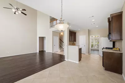 10911 Starling Creek Drive, Richmond, TX 77406 - Photo 11