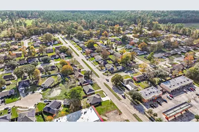 10027 Valley Sun Drive, Houston, TX 77078 - Photo 35