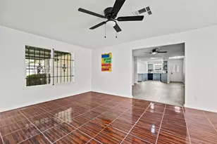 10027 Valley Sun Dr, Houston, TX 77078 - Photo 21