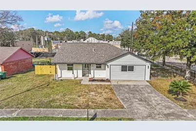 10027 Valley Sun Drive, Houston, TX 77078 - Photo 29