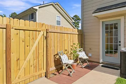 427 Laurel Timbers Drive, Houston, TX 77339 - Photo 27